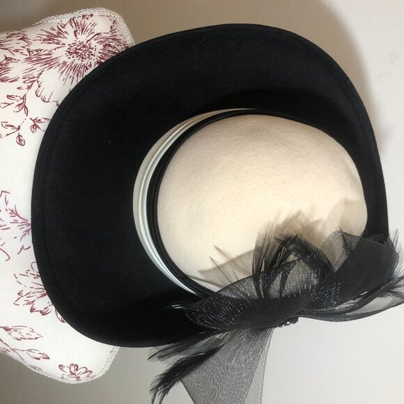 Vintage Mr. Charles Chapeau — Elegant Wide-Brim Hat with Feather & Netting main image 5